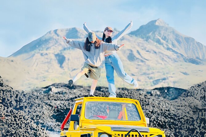 Sunrise Jeep Tour Mount Batur Kintamani Bali - Stars, first light, and breakfast at the viewpoint