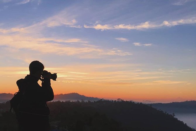 Sunrise Trekking / Hike Mount Batur Private & Natural Hot Spring - 3:45 am: Meeting the Trekking Guide