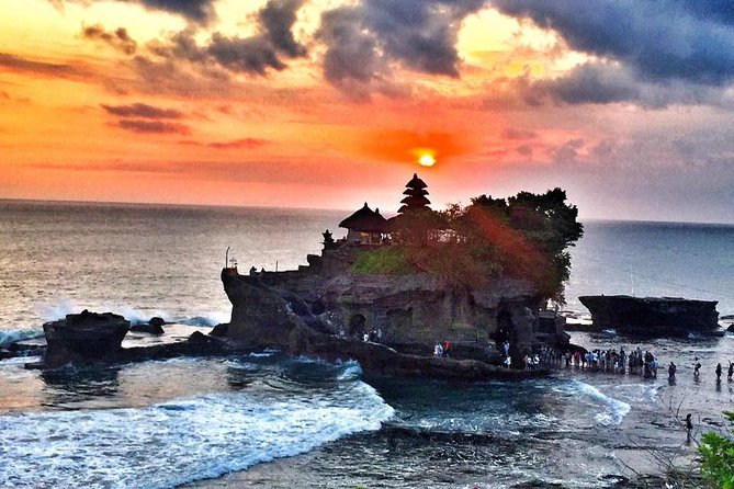 Tanah Lot Sunset and Monkey Forest Tour. - Taman Ayun, Mengwi’s royal temple