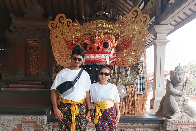 The Best Highlight Ubud Tour - Celuk Village brings in Balinese craftwork