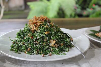 Traditional Balinese Meal in Ubud in Dewa’s Family Village Home