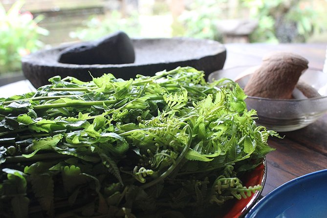 Traditional Balinese Meal in Ubud in Dewa's Family Village Home - What the two-hour schedule really gives you