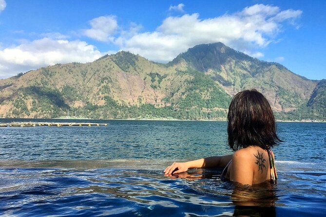 Trunyan Cemetery, Hot Spring, Penglipuran Village, and Waterfall Tour - Tibumana Waterfall, the final nature stop