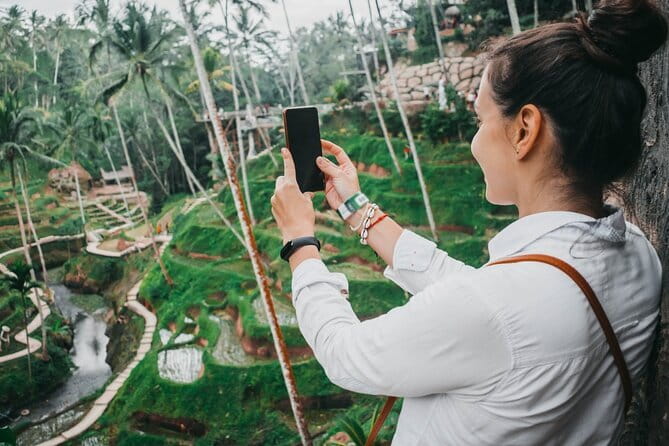 Ubud 1 Day Tour (Private & All-Inclusive) - Lunch at d’Alas Warung is part of the scenery