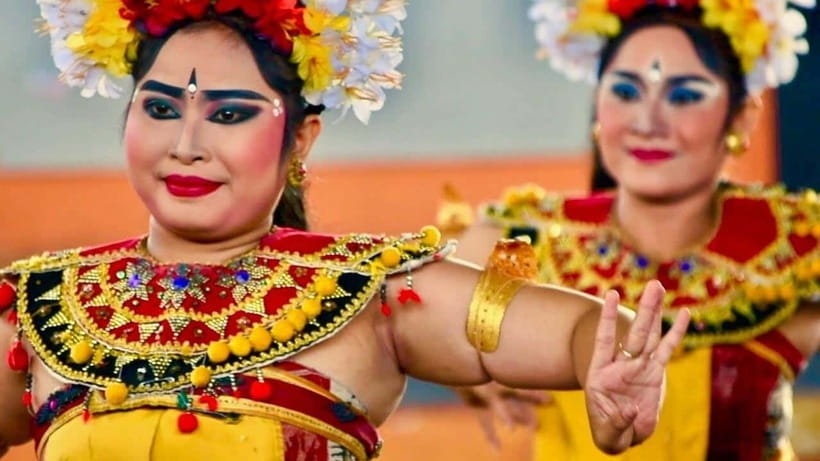 Ubud: Barong Dance and Keris Cultural Dance Show Tickets - Batubulan Village and the daily schedule