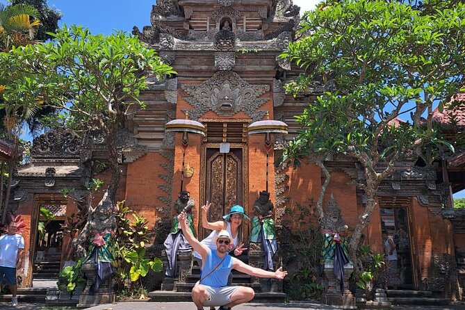 Ubud Bike Bali (Experience the real of Bali) - Nukad Tampaksiring for swimming and food