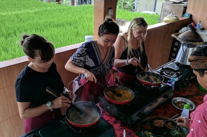 Ubud Cooking Class with Optional Market Visit Pickup Included - Cooking several dishes from scratch
