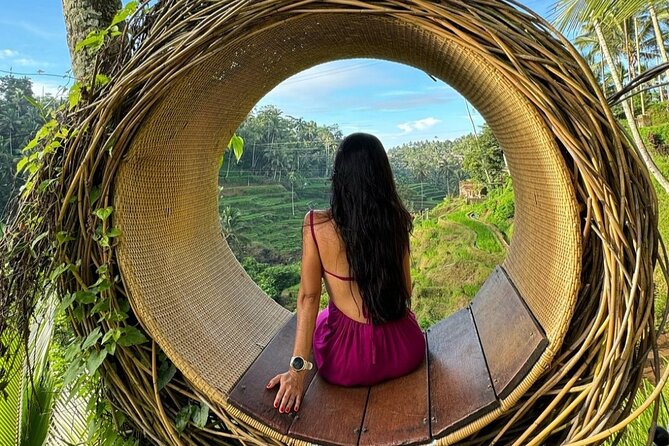 Ubud Guided Tour Monkey Forest, Waterfall, Temple & Rice Terrace. - Ubud Palace in the middle of town