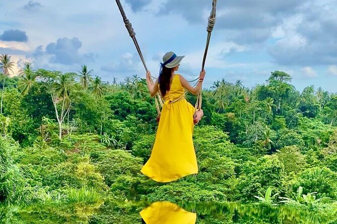 Ubud Hidden Waterfalls and Rice Terrace Tours - A private guide changes the pace