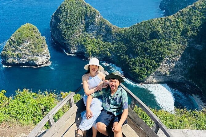 Ubud Highlight Private Charter with Jungle Swing - Tegenungan Waterfall, a scenic stop with extra charges