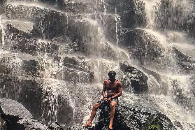 Ubud : Monkey Forest, Rice Terrace, Waterfall, Swing - Tibumana Waterfall and its forest setting