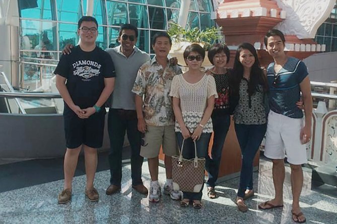 Ubud to Bali (DPS) Airport Private Transfer - A private minivan for small groups
