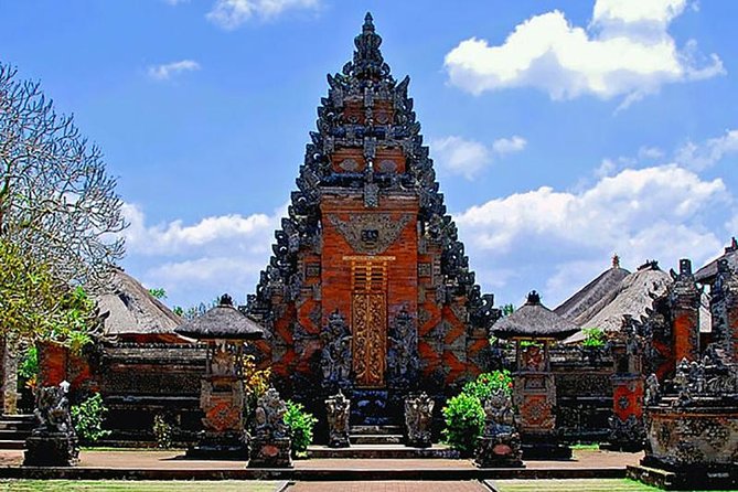 Wonderful Of Ubud Tours - Mas Village, where woodcarving remains the focus